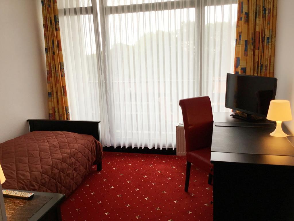 Panorama Hotel Pension Frohnau バート・ザクサ エクステリア 写真