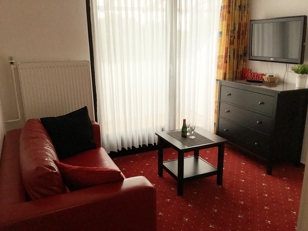 Panorama Hotel Pension Frohnau バート・ザクサ エクステリア 写真