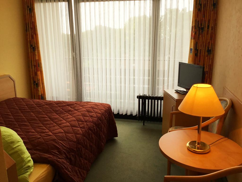 Panorama Hotel Pension Frohnau バート・ザクサ エクステリア 写真