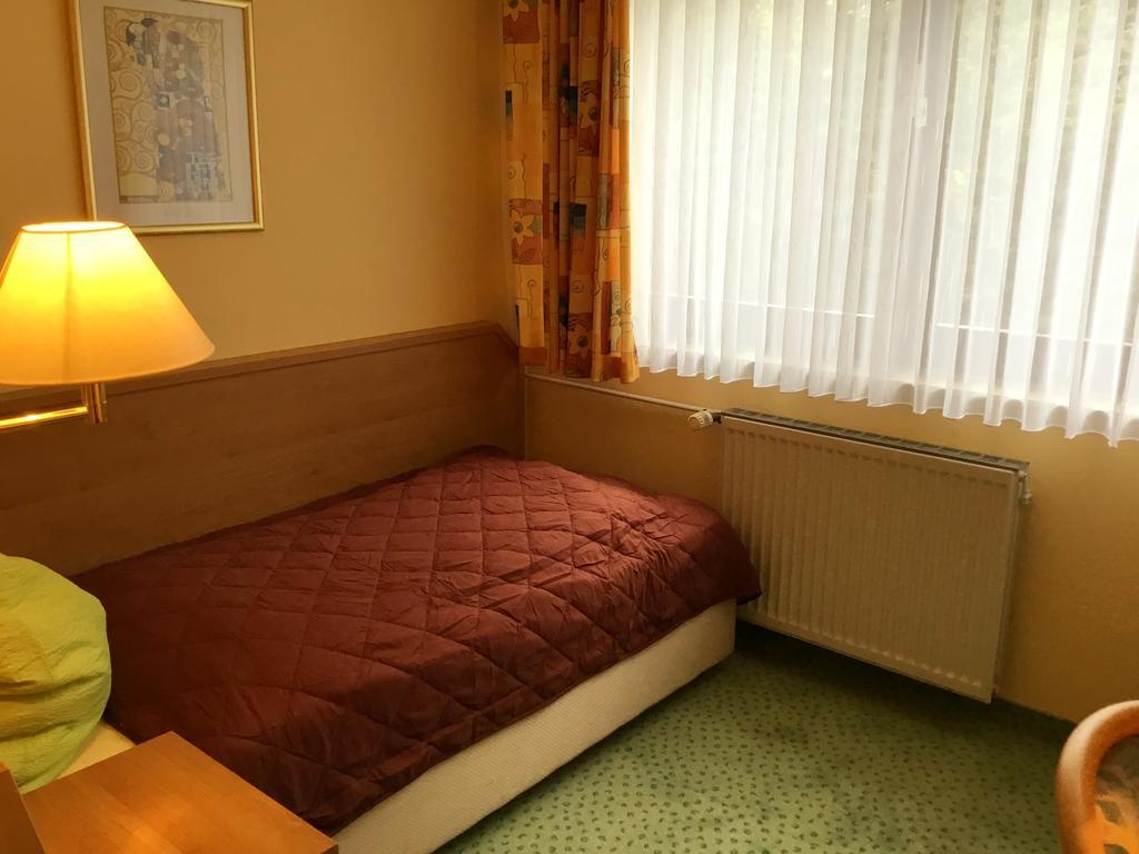 Panorama Hotel Pension Frohnau バート・ザクサ エクステリア 写真