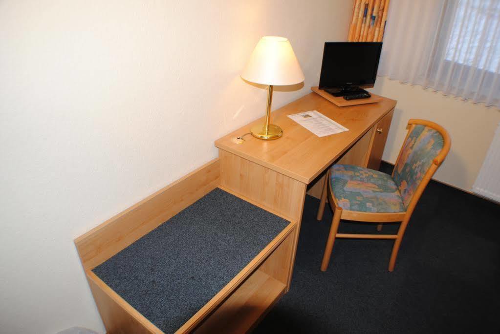 Panorama Hotel Pension Frohnau バート・ザクサ エクステリア 写真